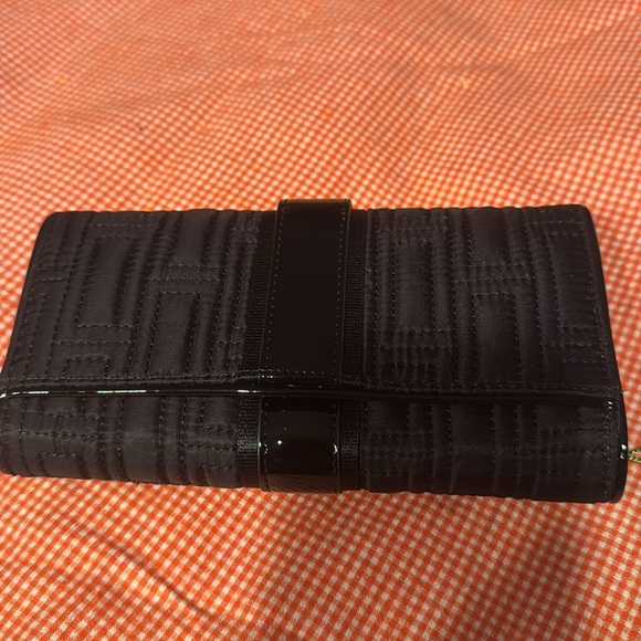 NWT Vera Bradley Wallet - Picture 4 of 6